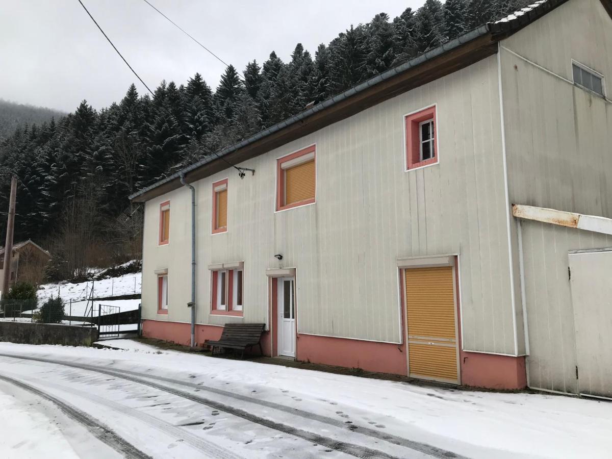 Le Gite Du Petit Beret Plainfaing Kültér fotó