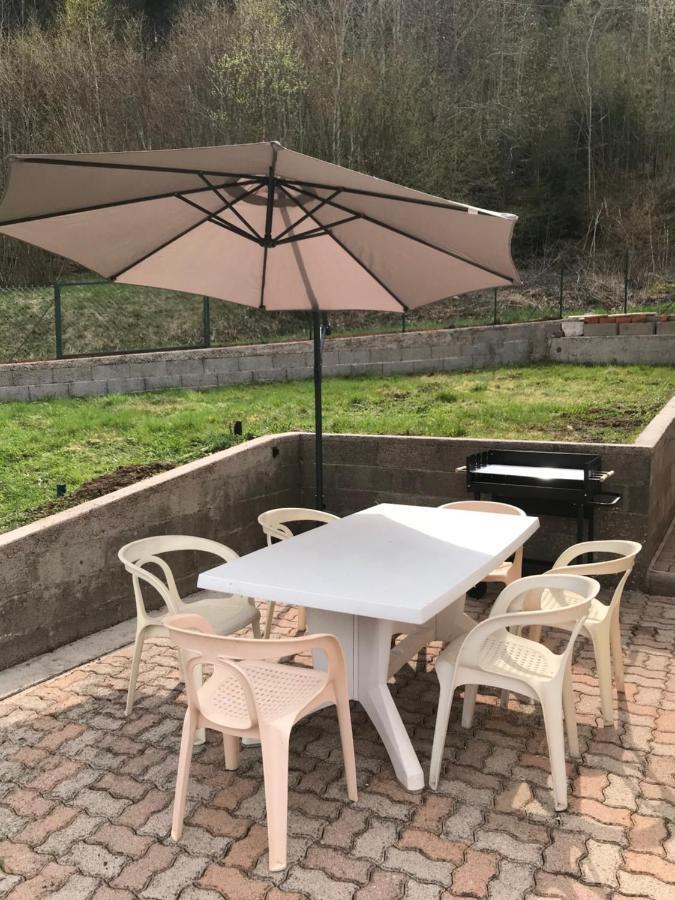 Le Gite Du Petit Beret Plainfaing Kültér fotó