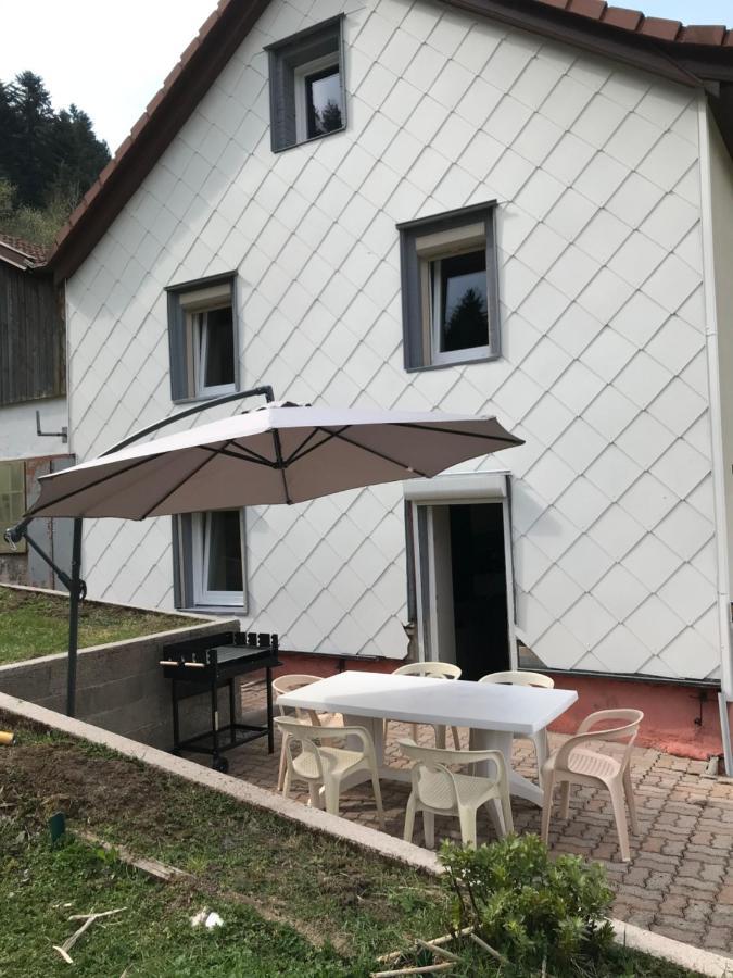 Le Gite Du Petit Beret Plainfaing Kültér fotó
